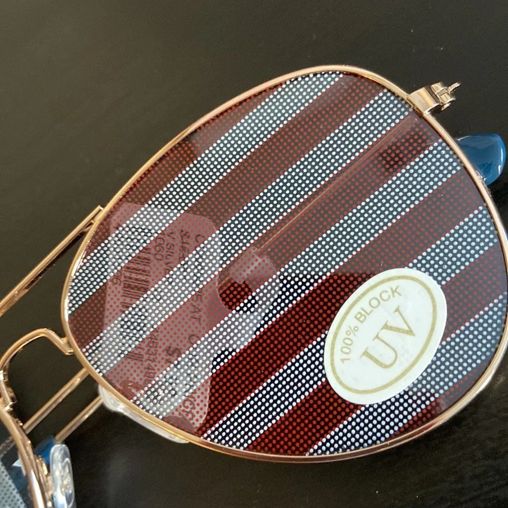 American πΊπΈ USA flag Aviatorβ€οΈπ Patriot sunglasses Stars and Stripes 4th July - Picture 3 of 9